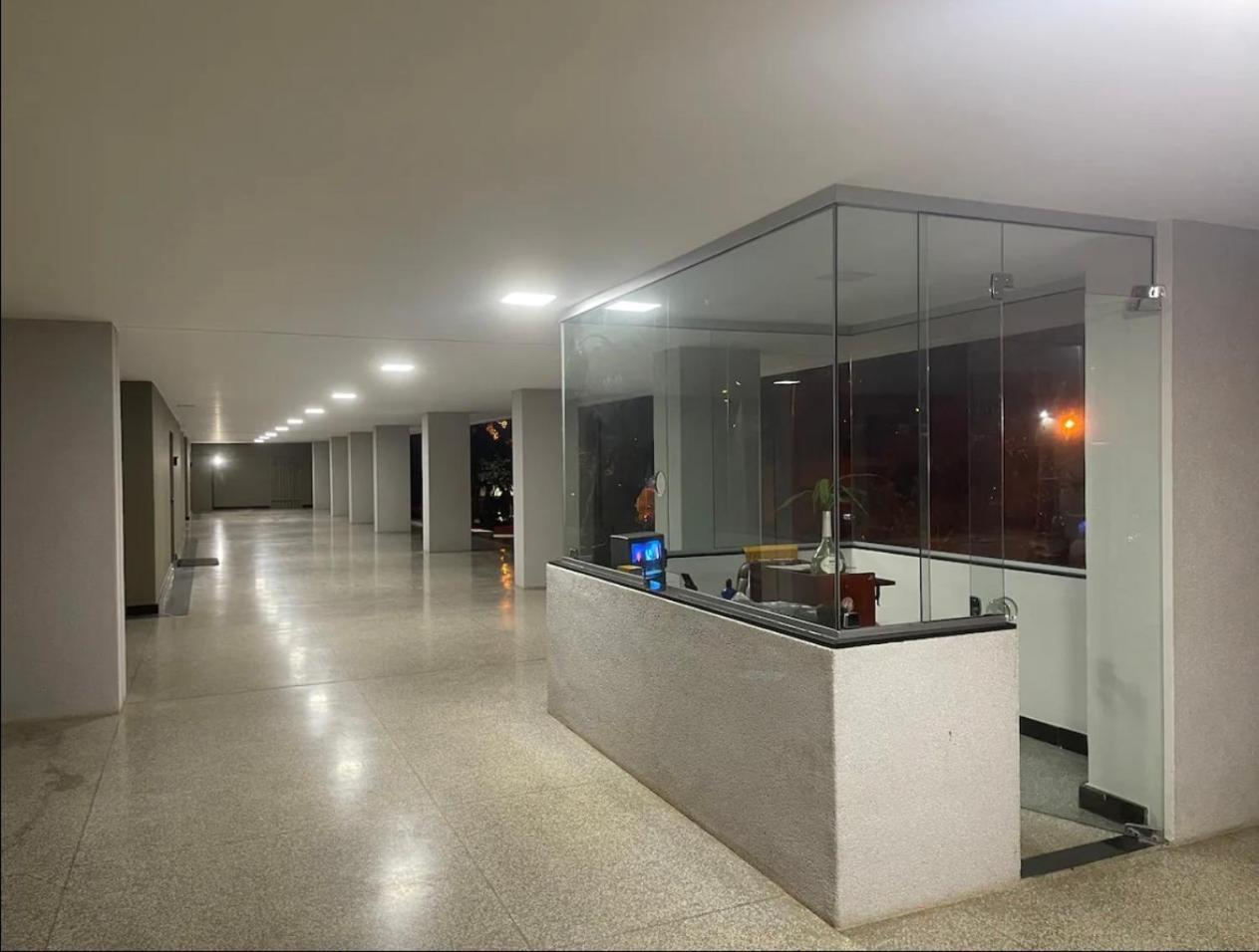 Comfortable & Economic No Coracao De Brasilia Exterior foto